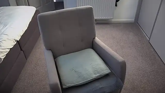 Snapshot of Dutchamber38 chatting on 01-13-25, 01:39 Dutchamber38 online show from 01-13-25, 01:39