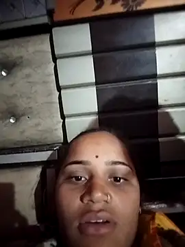 Aaisha 01 online show from 12-18-25, 04:57