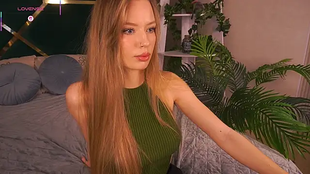 MollyyMayy online show from 03-06-26, 03:19