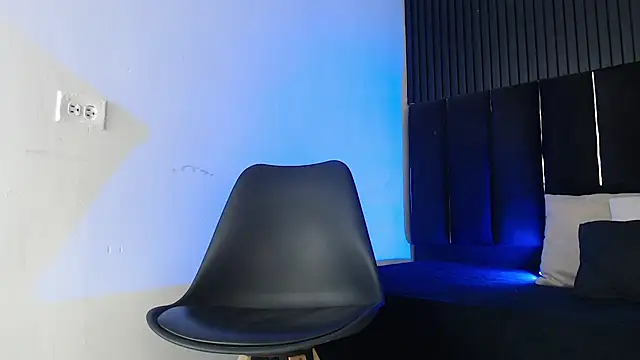 Snapshot of SmoothAlpha_ chatting on 02-24-26, 02:48 SmoothAlpha online show from 02-24-26, 02:48