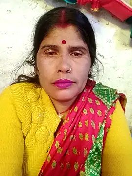 Snapshot of Mahi_bigg chatting on 12-15-25, 06:17 Mahi bigg online show from 12-15-25, 06:17