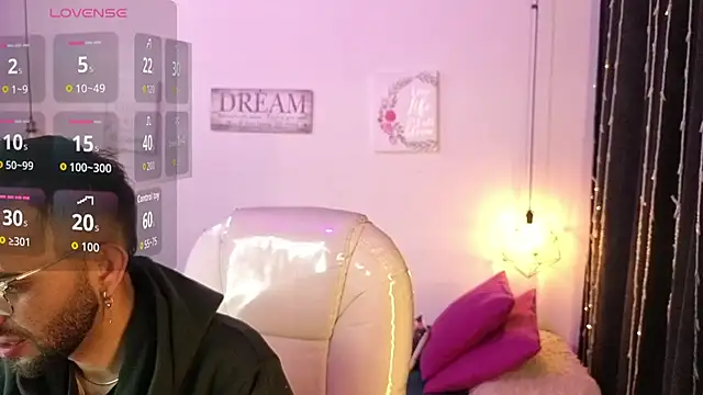 annie and ryan online show from 03-01-26, 04:36