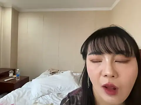 luck-005 online show from 02-06-26, 08:07