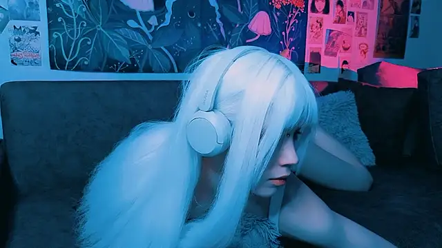 PeacchyPawss online show from 03-23-26, 08:24