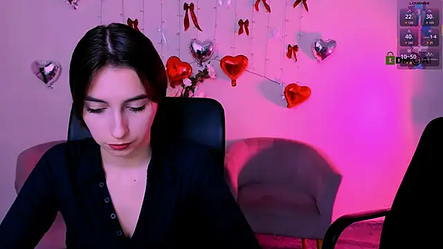 Snapshot of mila_firee chatting on 02-19-26, 10:00 mila firee online show from 02-19-26, 10:00