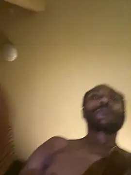 Snapshot of Pleasure_Overlord chatting on 02-15-26, 05:37 Pleasure Overlord online show from 02-15-26, 05:37