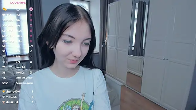 JanettVeld online show from 12-14-25, 09:03