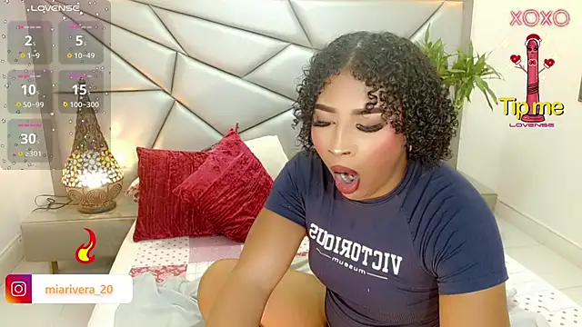 Snapshot of ivvysoulhot chatting on 01-07-26, 01:57 ivvysoulhot online show from 01-07-26, 01:57