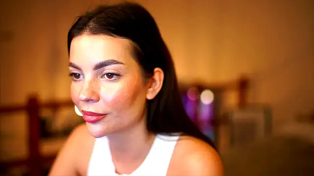 VibrantTunes online show from 12-14-25, 04:12