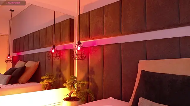 luna blannco online show from 02-19-26, 04:58