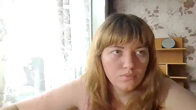 Snapshot of swett_girll chatting on 12-18-25, 09:48 swett girll online show from 12-18-25, 09:48