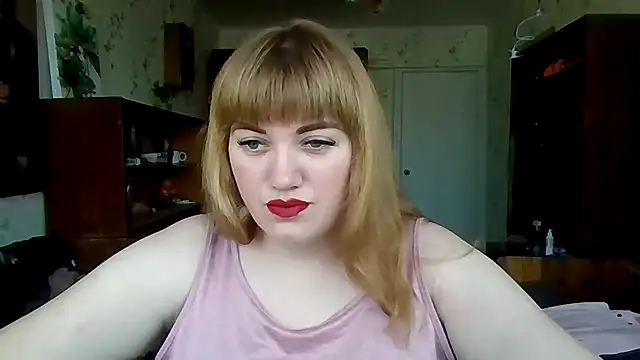 Snapshot of swett_girll chatting on 02-14-26, 11:51 swett girll online show from 02-14-26, 11:51