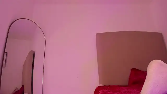 Snapshot of Im_Perseo chatting on 02-22-26, 10:41 Im Perseo online show from 02-22-26, 10:41