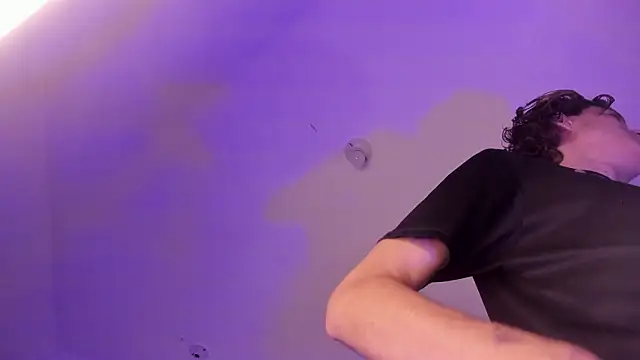 Snapshot of Im_Perseo chatting on 02-24-26, 09:24 Im Perseo online show from 02-24-26, 09:24