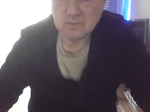 Snapshot of csikar chatting on 01-10-26, 10:17 csikar online show from 01-10-26, 10:17