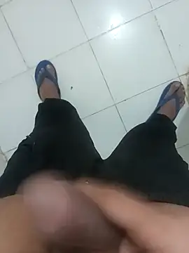 Snapshot of bigg_dickkk69 chatting on 01-06-26, 09:07 bigg dickkk69 online show from 01-06-26, 09:07