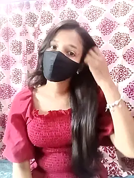 Snapshot of Naina_hotti chatting on 12-15-25, 07:23 Naina hotti online show from 12-15-25, 07:23