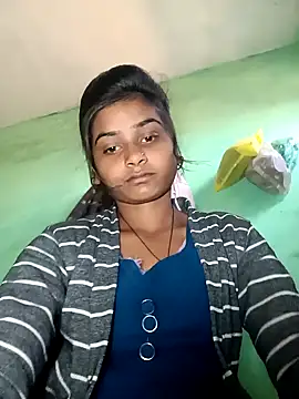 Snapshot of Sehjal_sharma chatting on 12-15-25, 05:34 Sehjal sharma online show from 12-15-25, 05:34