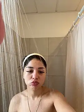 SilkyMira online show from 02-04-26, 10:32