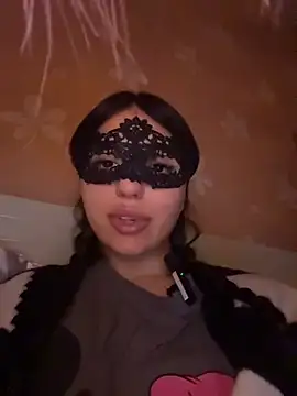 SilkyMira online show from 03-18-26, 07:39