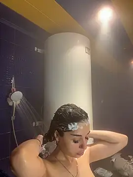 SilkyMira online show from 04-02-26, 08:17