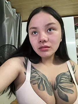 leo-kitty online show from 03-01-26, 03:47