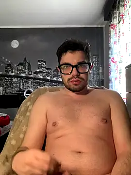 Snapshot of sognatore99 chatting on 12-15-25, 02:10 sognatore99 online show from 12-15-25, 02:10