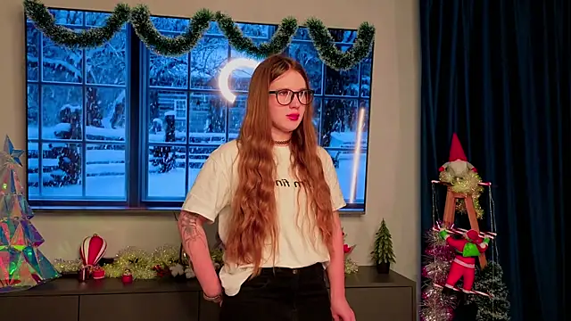 Snapshot of ArlineFarone chatting on 12-18-25, 06:08 ArlineFarone online show from 12-18-25, 06:08