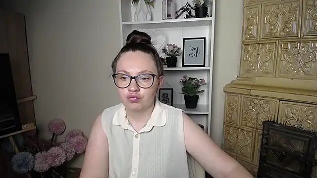 LiliaErmi online show from 06-28-26, 06:08