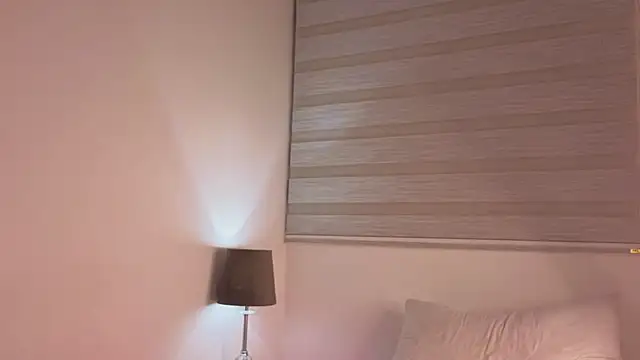 Snapshot of maxxcooper1 chatting on 12-14-25, 03:56 maxxcooper1 online show from 12-14-25, 03:56