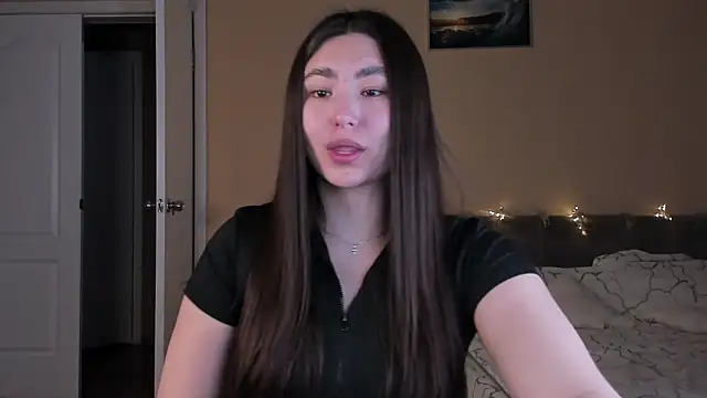 Snapshot of pink_dove chatting on 12-16-25, 09:14 pink dove online show from 12-16-25, 09:14