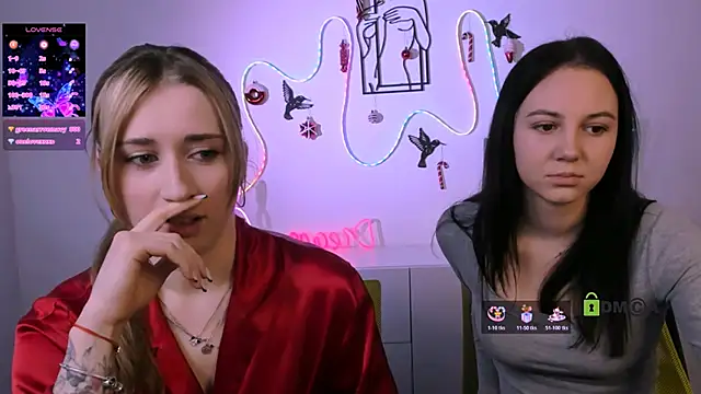 Snapshot of mira_vibe chatting on 01-14-26, 06:30 mira vibe online show from 01-14-26, 06:30