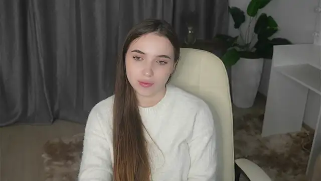 Snapshot of SachikoStratis chatting on 12-18-25, 08:31 SachikoStratis online show from 12-18-25, 08:31