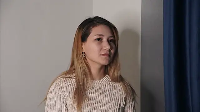 JalisaWeible online show from 12-15-25, 05:12