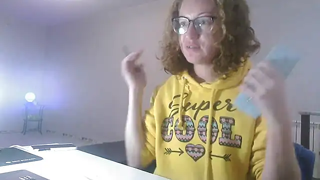 Snapshot of Alice_newhome chatting on 07-29-26, 02:48 Alice newhome online show from 07-29-26, 02:48