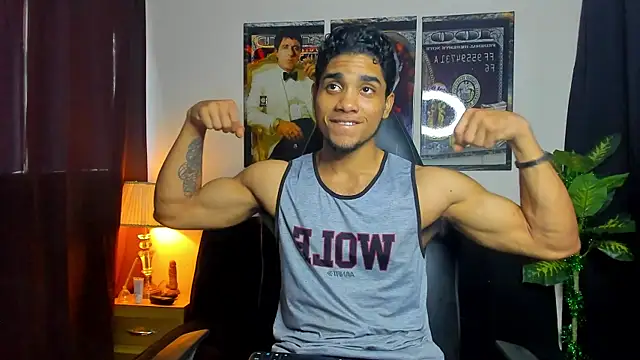 Dustyn Michelle1 online show from 01-09-26, 07:04