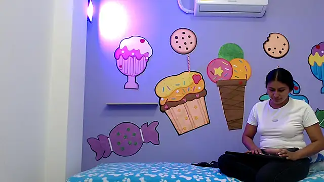 NOVAHOT98 online show from 02-19-26, 07:54