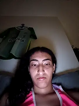 Snapshot of LindaRojas chatting on 12-16-25, 03:00 LindaRojas online show from 12-16-25, 03:00