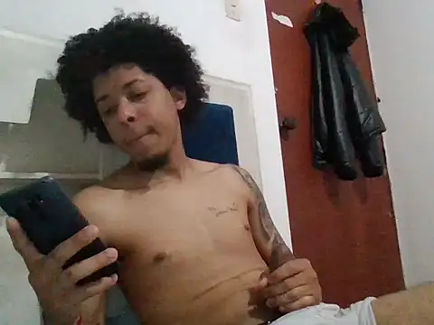 Snapshot of alejandro31727 chatting on 12-15-25, 07:51 alejandro31727 online show from 12-15-25, 07:51