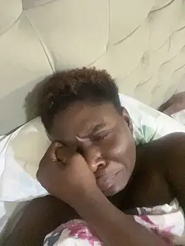 melaninpoppop online show from 12-19-25, 01:01