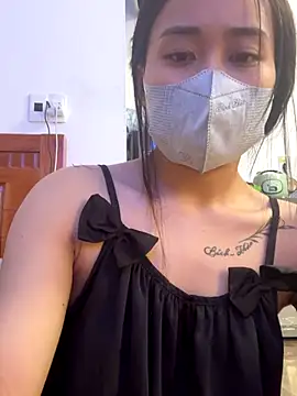 Snapshot of NinaBaby22 chatting on 12-15-25, 07:12 NinaBaby22 online show from 12-15-25, 07:12