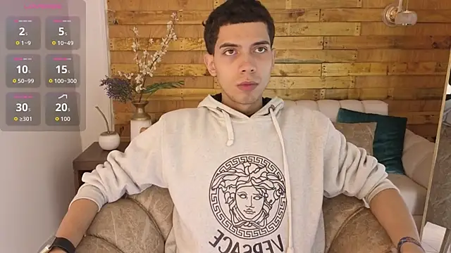 Snapshot of prettyboyy_13 chatting on 12-19-25, 03:24 prettyboyy 13 online show from 12-19-25, 03:24