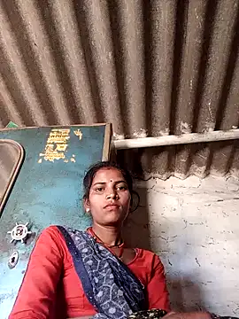 Snapshot of Akanksha_thakur chatting on 12-16-25, 04:50 Akanksha thakur online show from 12-16-25, 04:50