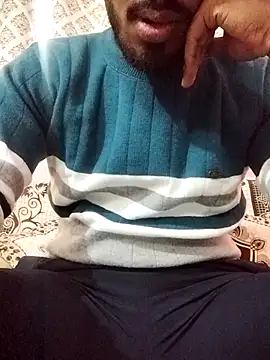 Snapshot of moonlightTower chatting on 12-14-25, 08:52 moonlightTower online show from 12-14-25, 08:52