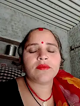 Snapshot of Kajal4455 chatting on 12-15-25, 07:01 Kajal4455 online show from 12-15-25, 07:01