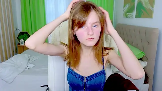 Snapshot of Miss_Alisa_ chatting on 02-07-26, 11:03 Miss Alisa online show from 02-07-26, 11:03