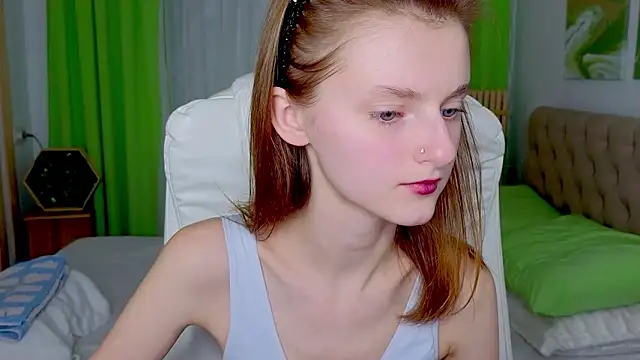 Snapshot of Miss_Alisa_ chatting on 02-26-26, 04:50 Miss Alisa online show from 02-26-26, 04:50