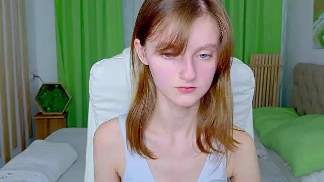 Snapshot of Miss_Alisa_ chatting on 02-28-26, 03:57 Miss Alisa online show from 02-28-26, 03:57