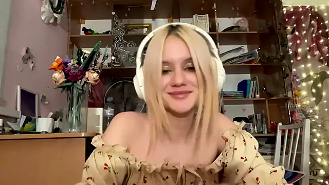 MelisaBloomy online show from 12-13-25, 07:53