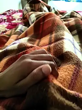 Snapshot of kalnsuhn chatting on 01-13-26, 05:02 kalnsuhn online show from 01-13-26, 05:02